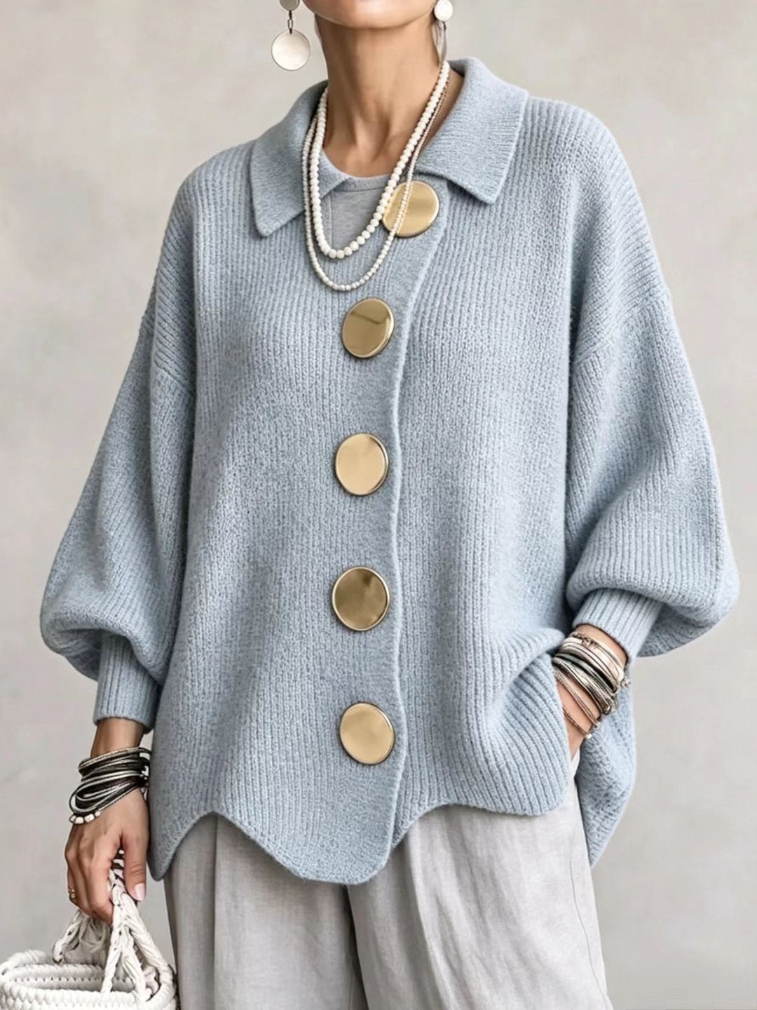 Stefany | Cárdigan Oversize con Cuello y Botones Metálicos