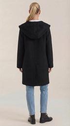 Abrigo con Capucha Meredith Longline
